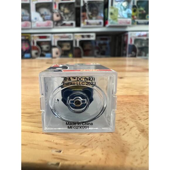 BITTY Batman 1" Funko Pop #41 DC Comics Adam West Bruce Wayne TV Series 1960's - Picture 6 of 6